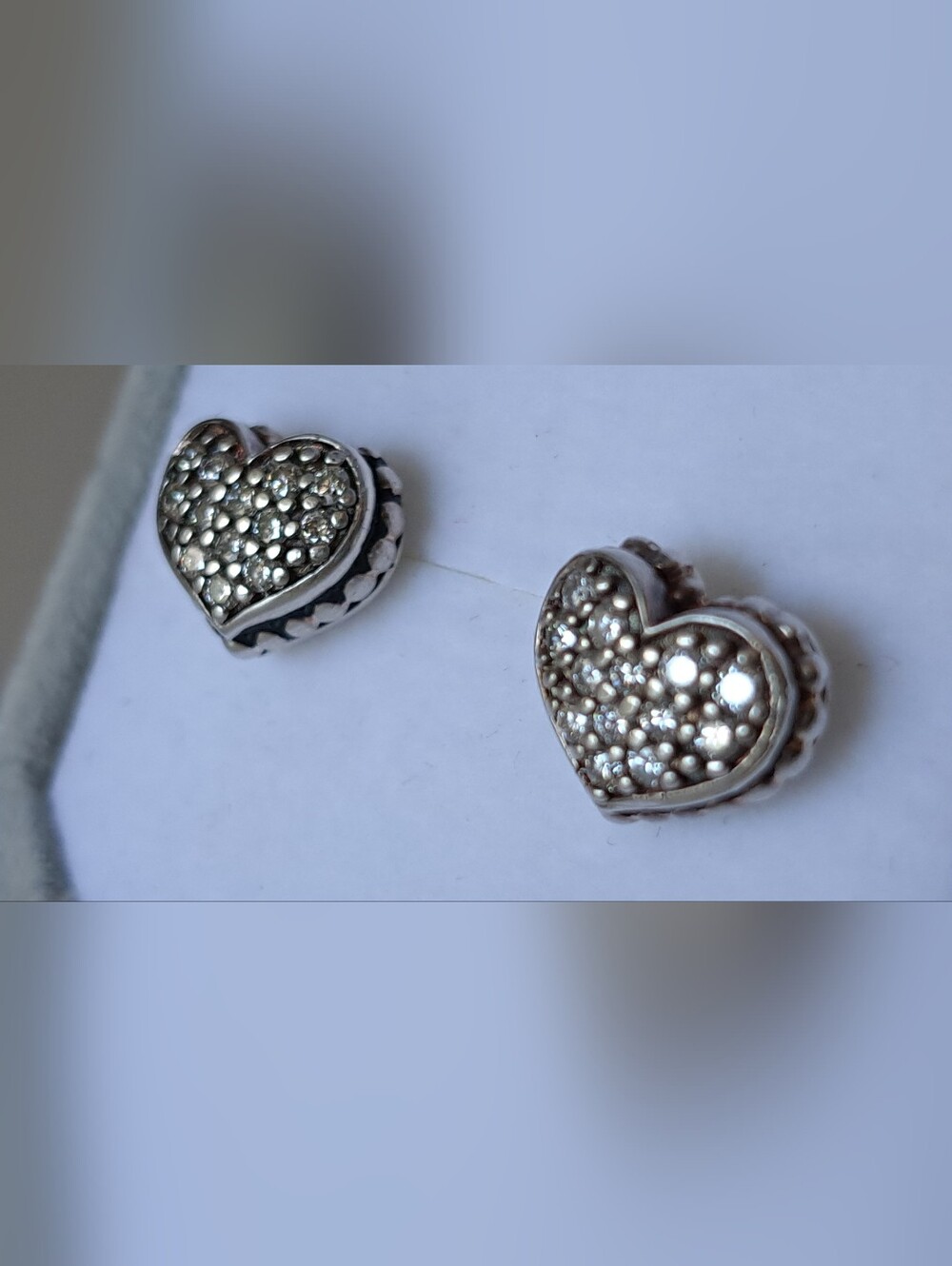 Vintage LAGOS Caviar Sterling Silver Diamond Heart Stud Earrings - Picture 6 of 13